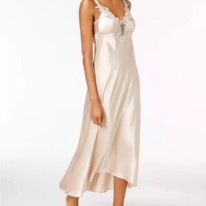 Flora Nikrooz Cream Satin‎ Lace Chemise